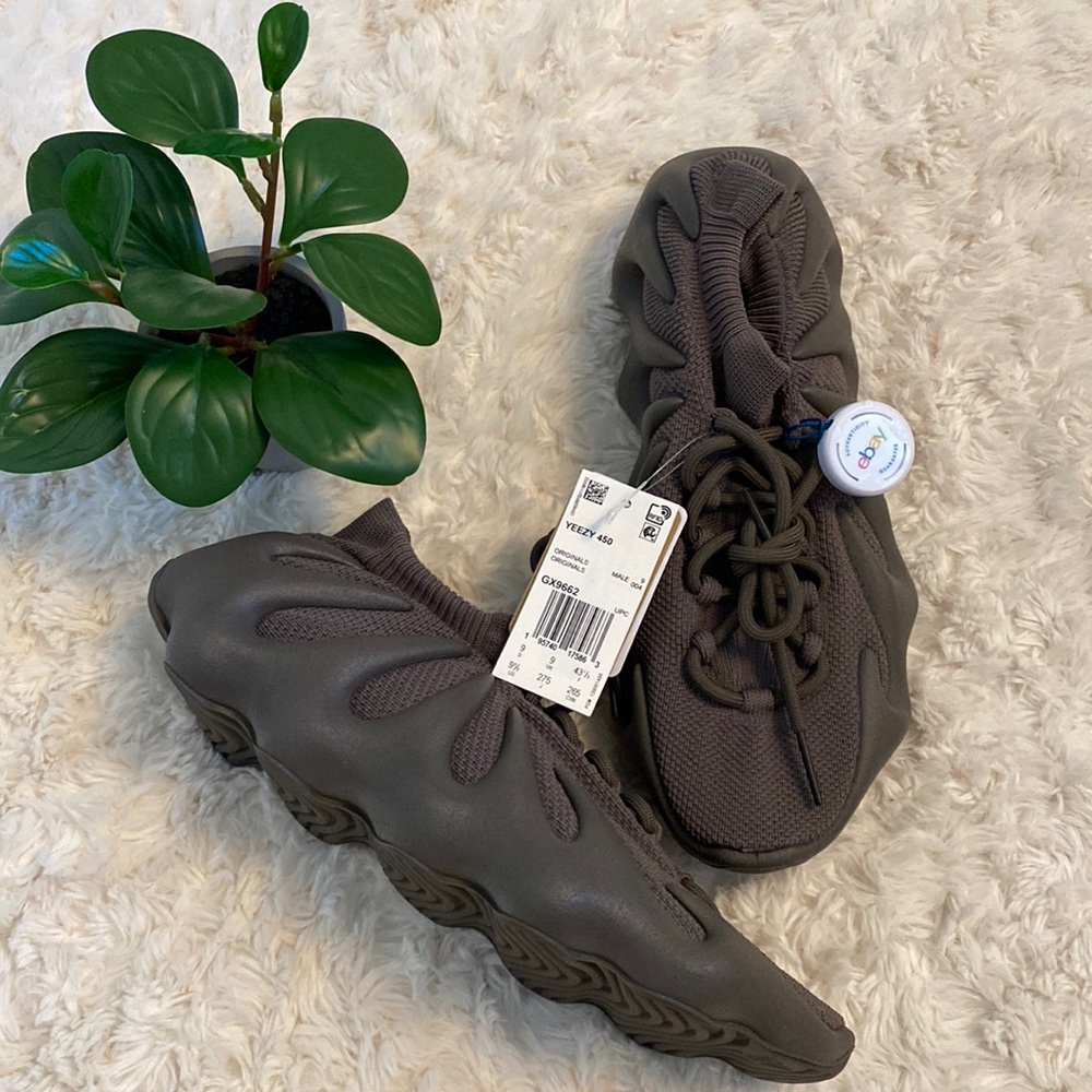 YEEZY 450 CINDER